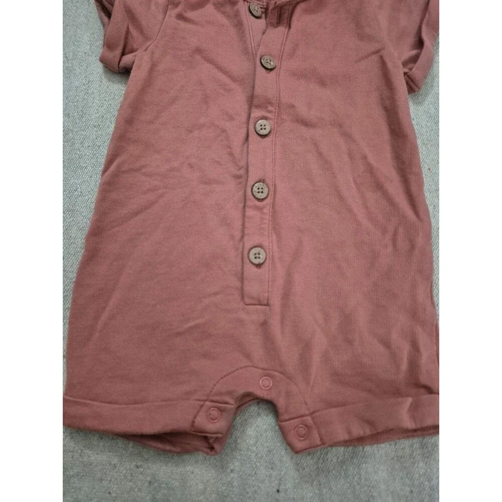 City mouse romper size 9-12 Months